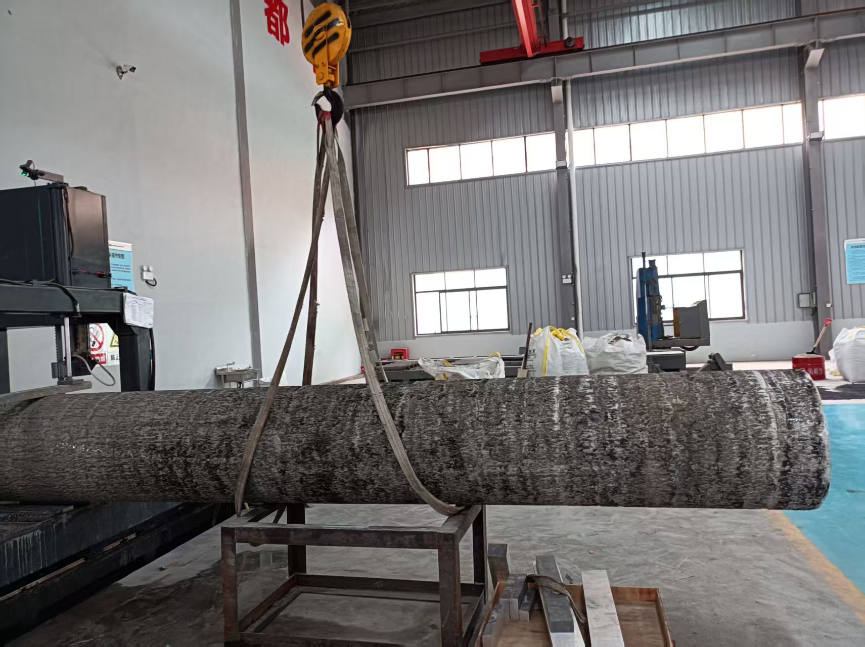 洛陽(yáng)晟雅公司新建熔鑄車(chē)間***澆鑄獲得成功